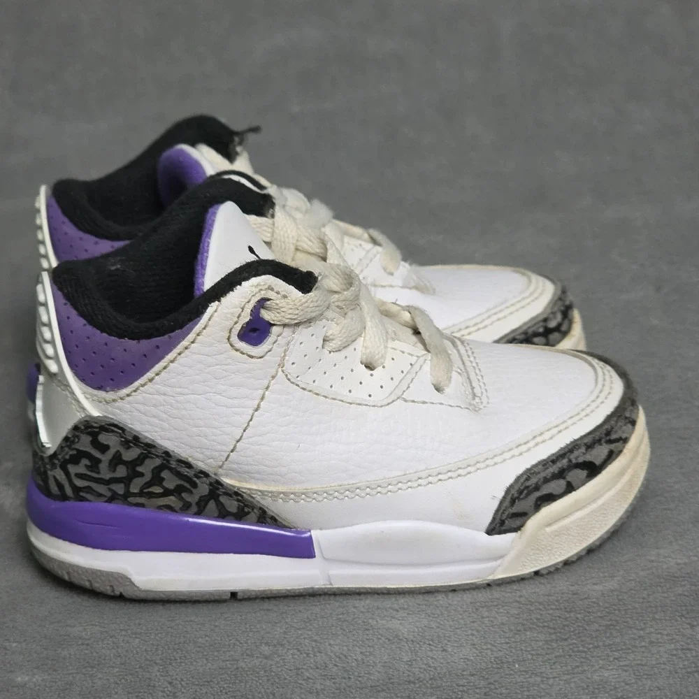 Jordan Baby Boy's 3 Retro (Infant/Toddler) White/Black/Dark‎ Iris/Cement Grey 6C